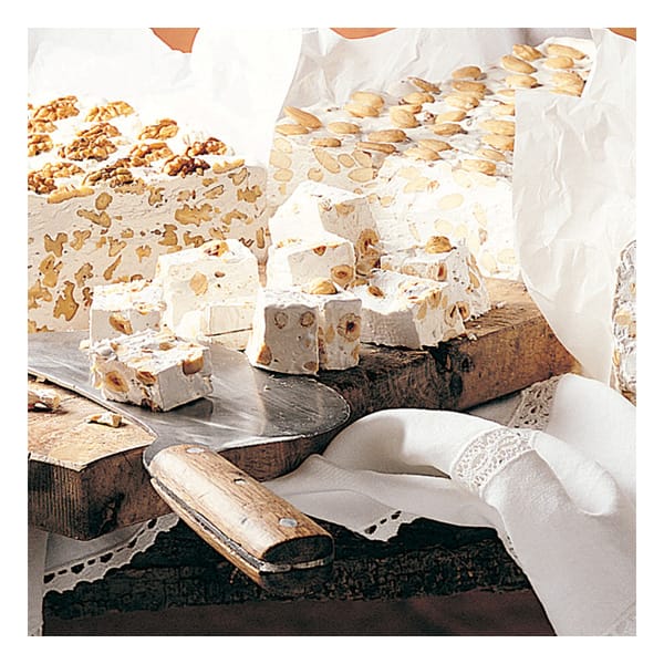 Torronificio Tore Sardijnse Nougat Collectie Sardijnse Torrone met diverse noten van Torronificio Tore